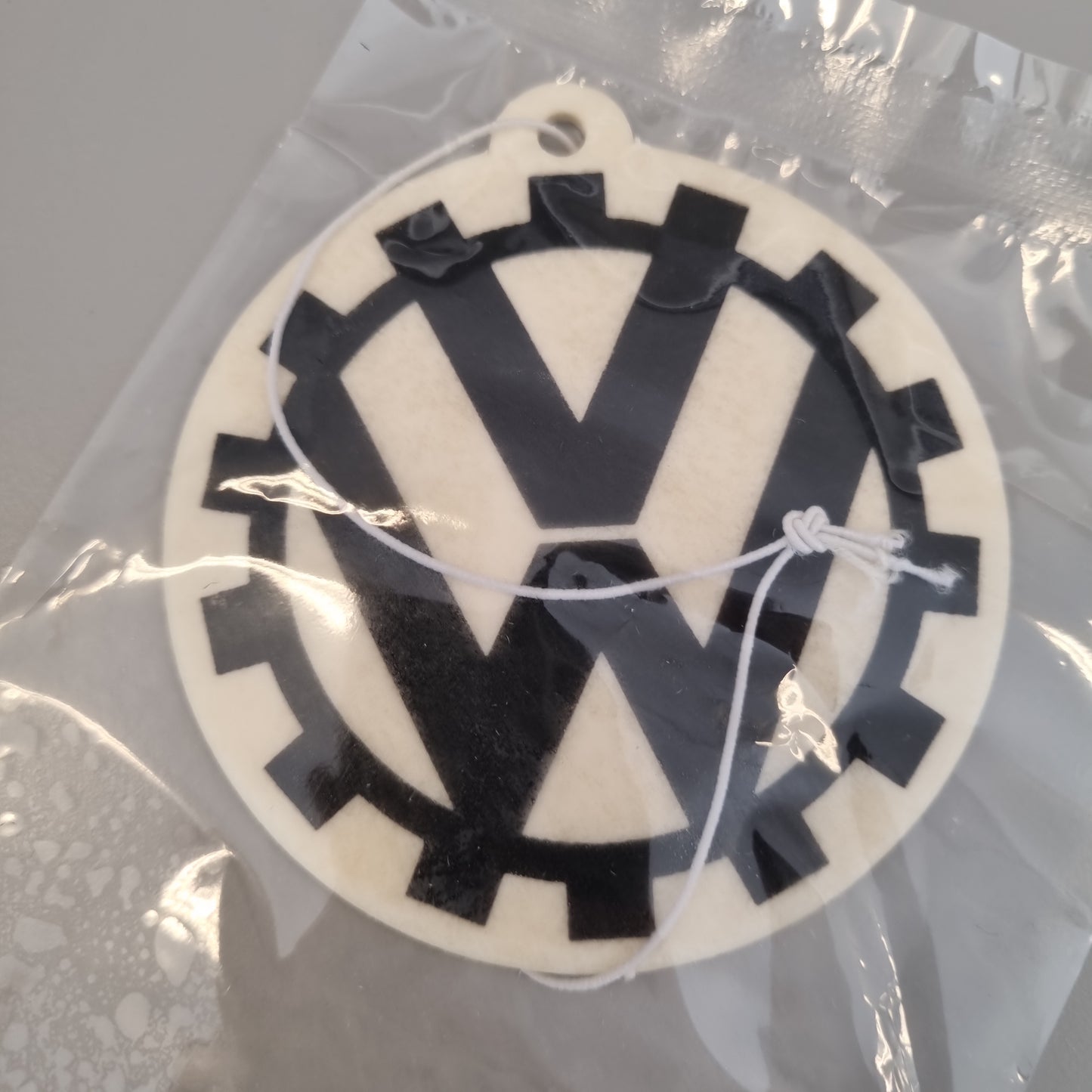 VW Gear logo - luftfrisker (berry)