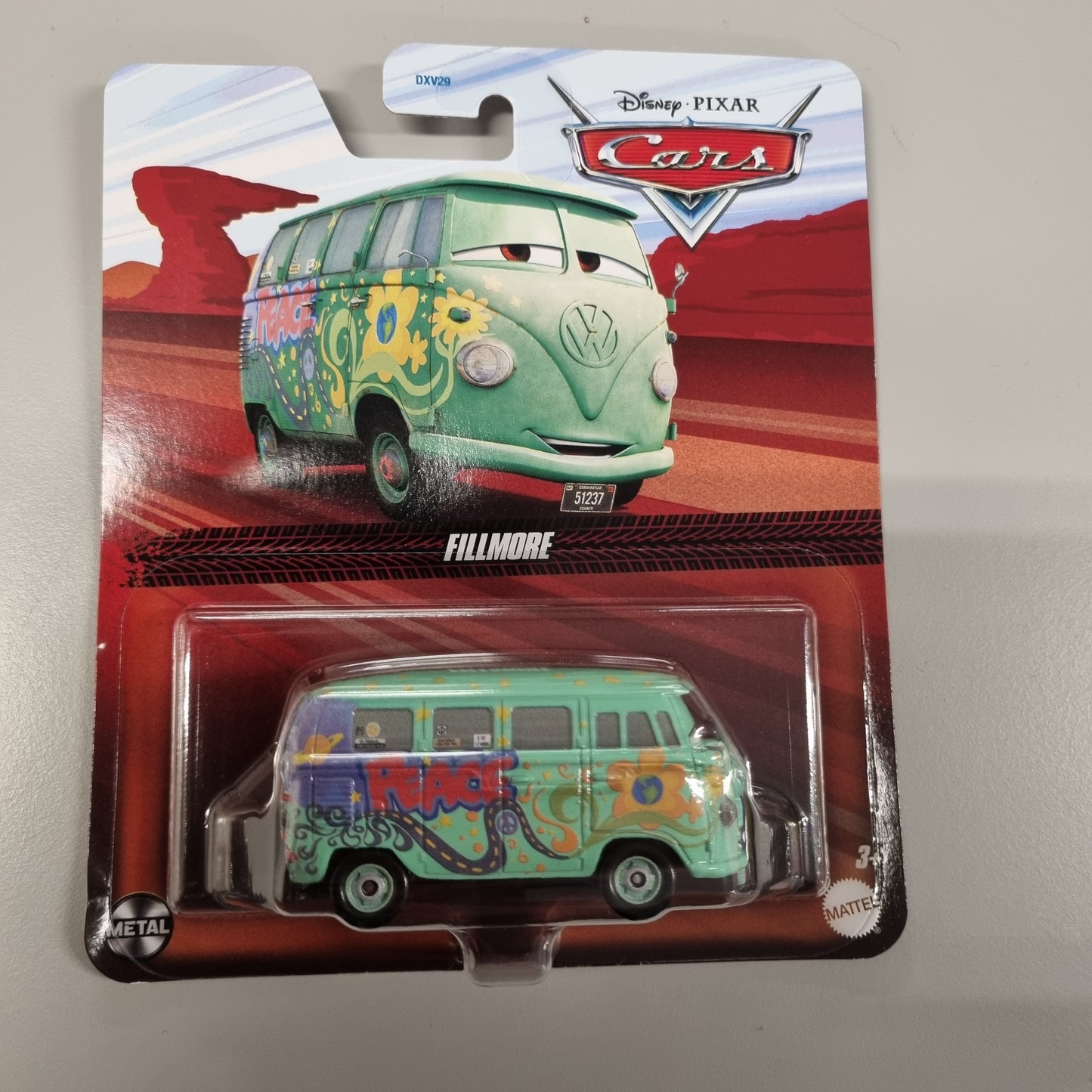 Mattel Pixar CARS 1:55 skala : Fillmore ( VW Bus )