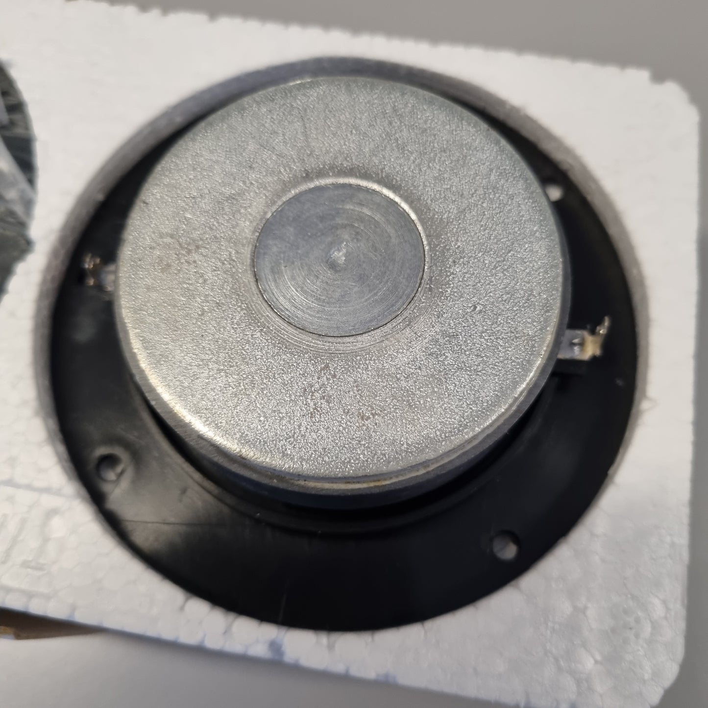 Tinly 1" silke dome diskant (new old stock) pris pr stk