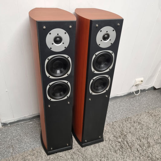 Dantax Opus front