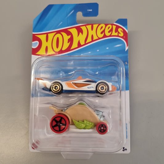 Hot wheels Twin Pack : Mach Speeder + Car De Asada ( Taco )
