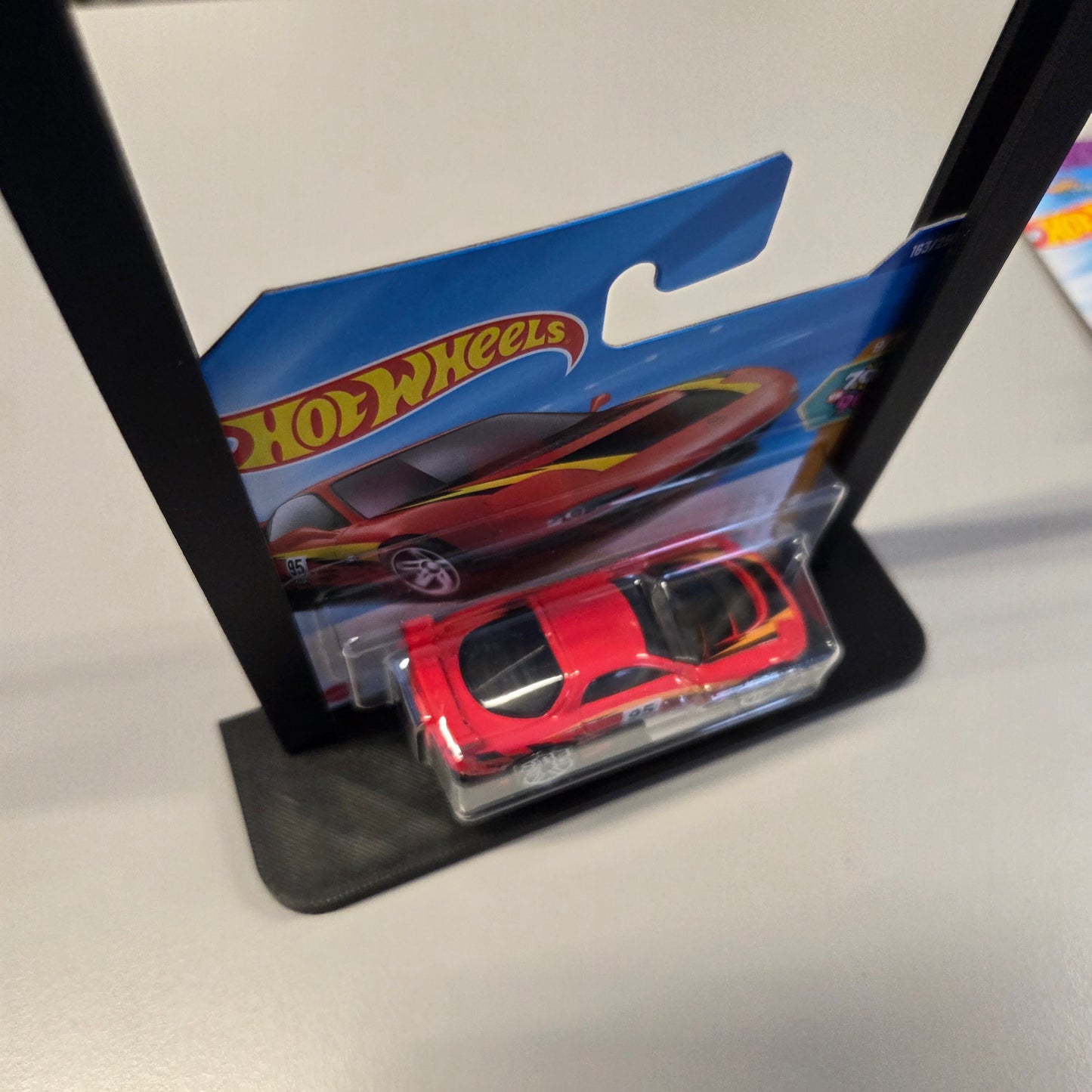 1/64 Tilbehør : stativ til 5 uåpnede biler