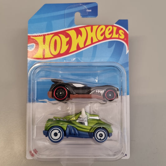 Hot wheels Twin Pack : Steer Clear + Howlin' Heat