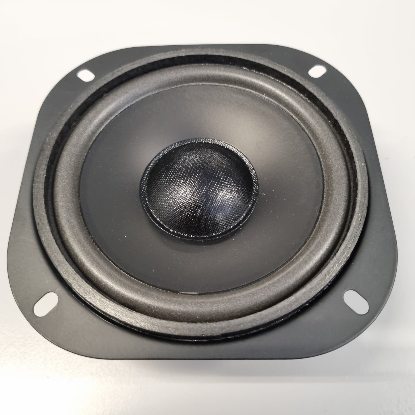 GRS 5PF-8 5,25" bass / mid (new old stock) pris pr stk